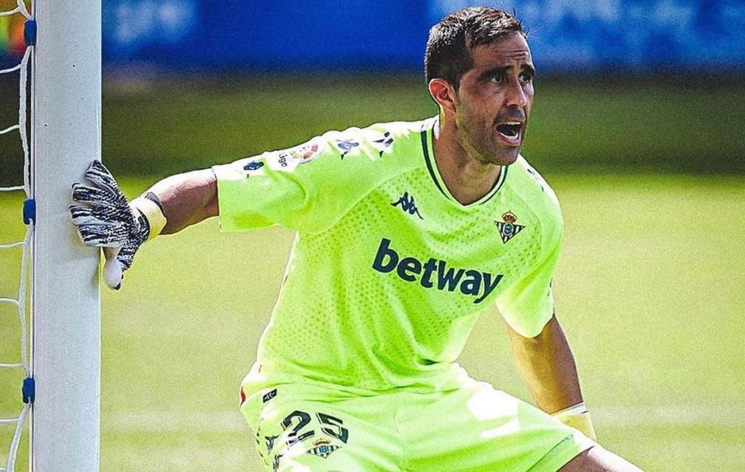 claudio bravo betis